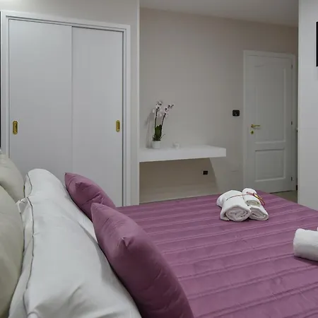 Carusa فندق مبيت وإفطار 4*